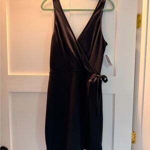 Black Knit Sleeveless Wrap Dress